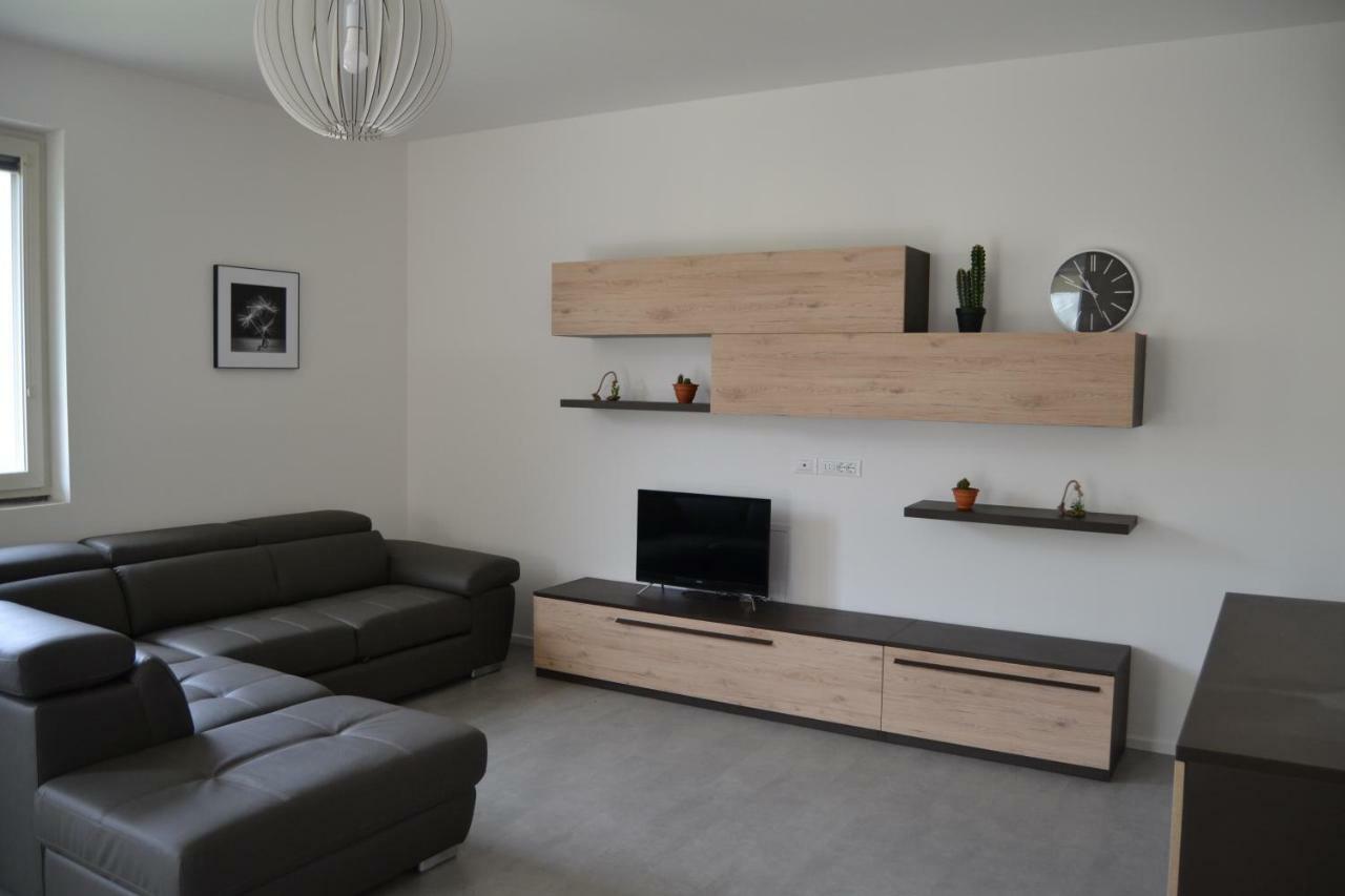Casa Consolati Apartment Бренцоне сул Гарда Екстериор снимка