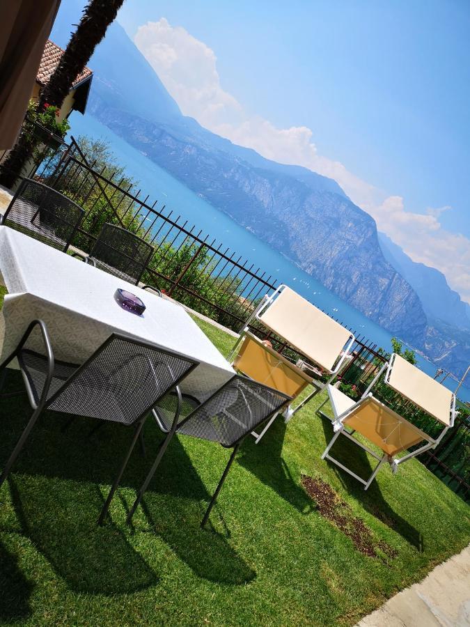 Casa Consolati Apartment Бренцоне сул Гарда Екстериор снимка
